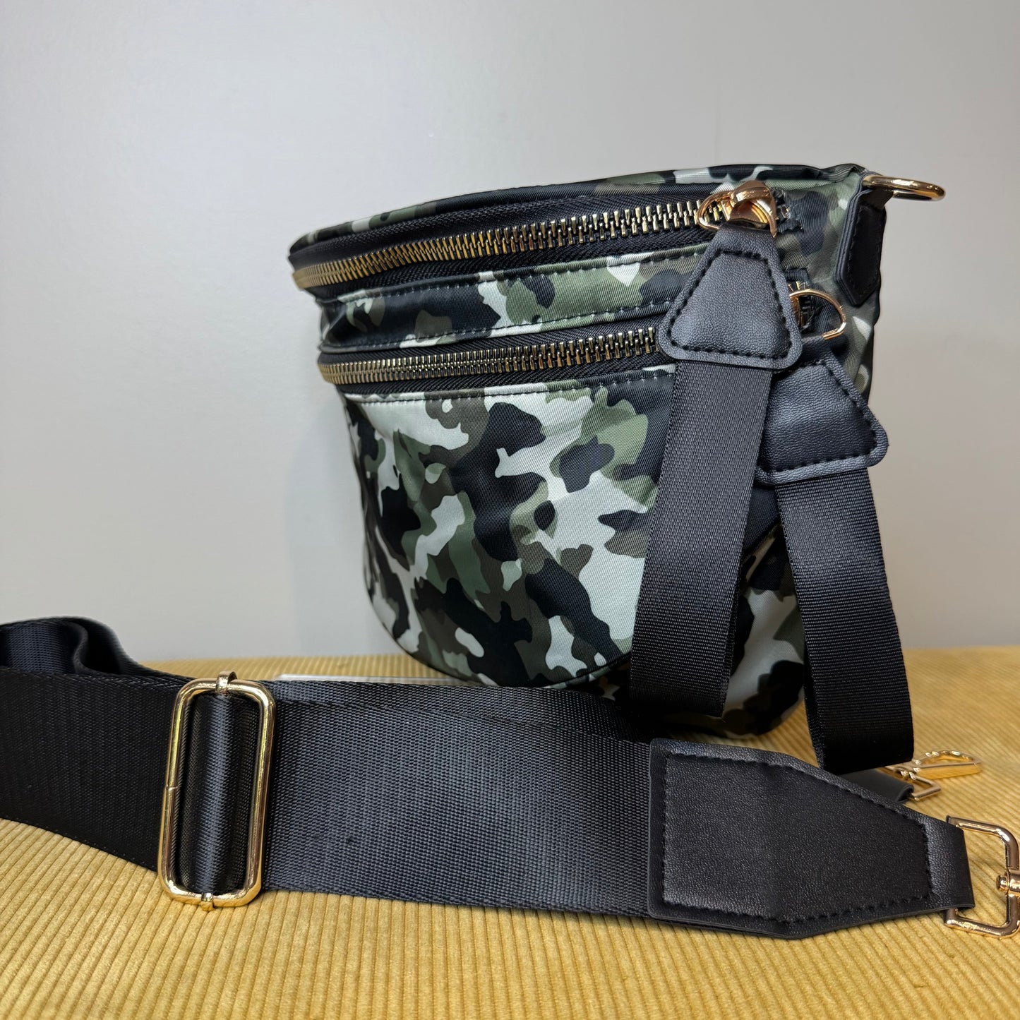 Roni - Nylon Crossbody - Green Camo - PREORDER