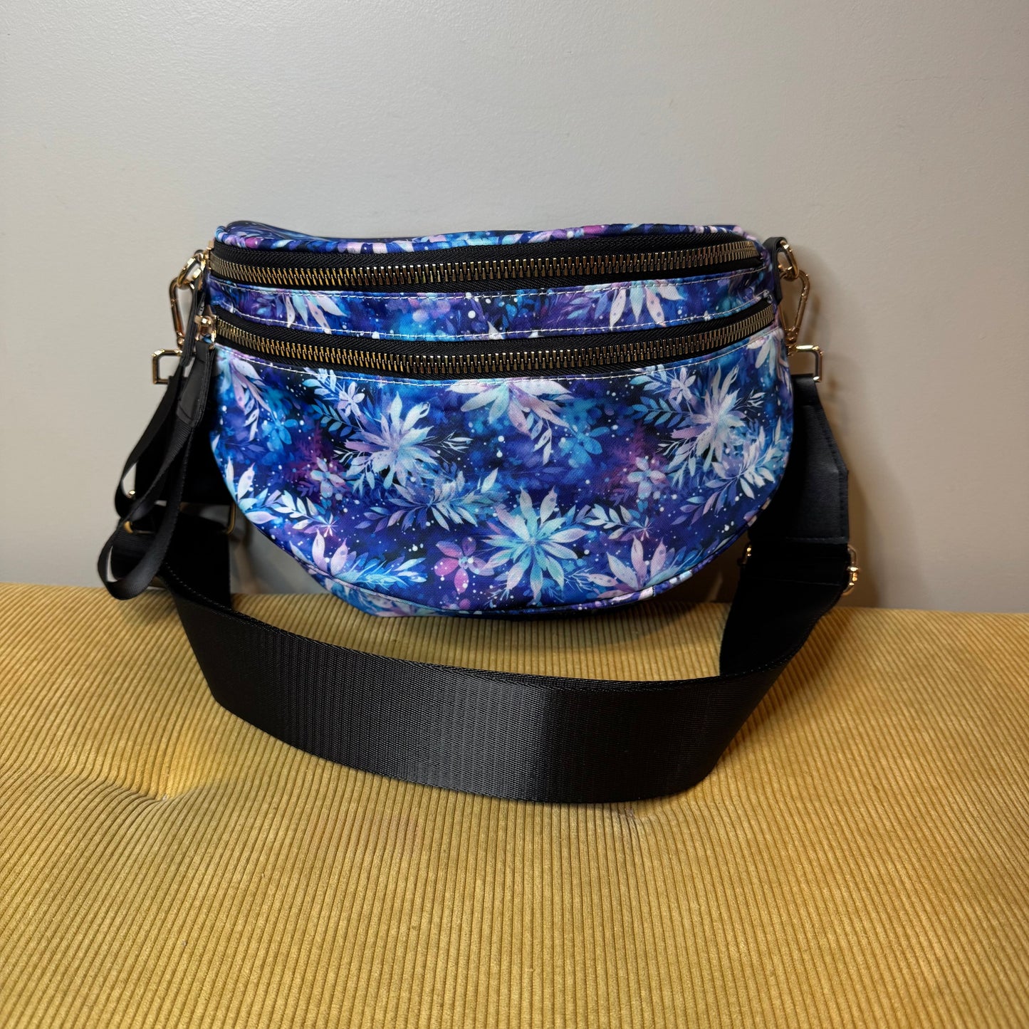The Roni Nylon Crossbody - Blue Purple Snowflake